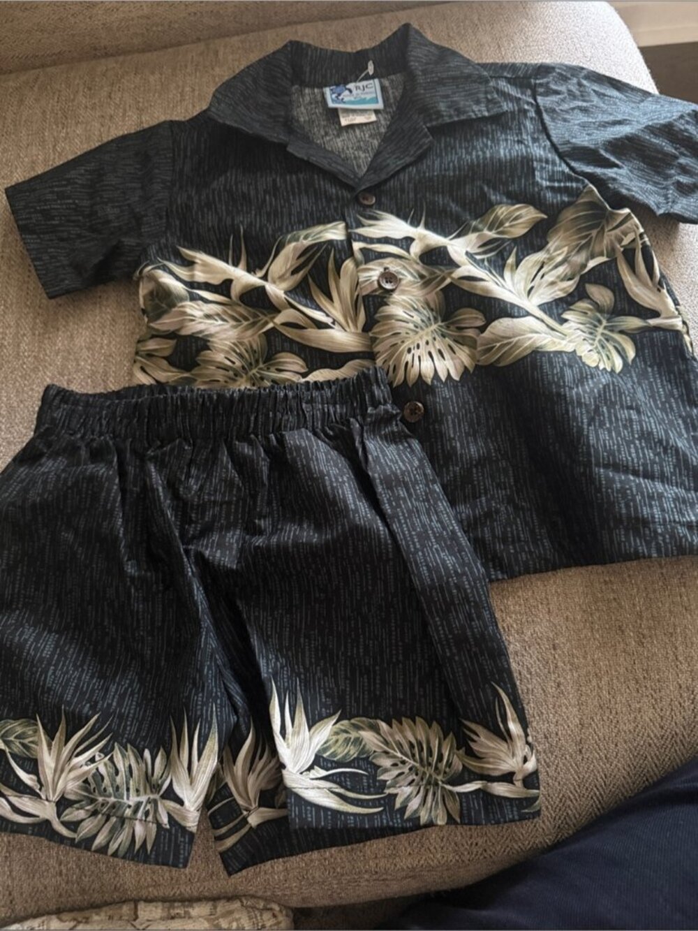 Rjc Kids set gorgeous beachy cotton made in Hawaii size 3T